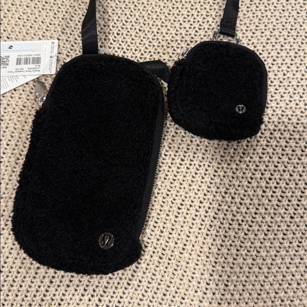 NEW LULULEMON MODULAR PHONE CROSSBODY FLEECE BLACK ONE SIZE - Picture 3 of 10